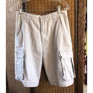 OTB CARGO SHORTS SIZE 29/30
